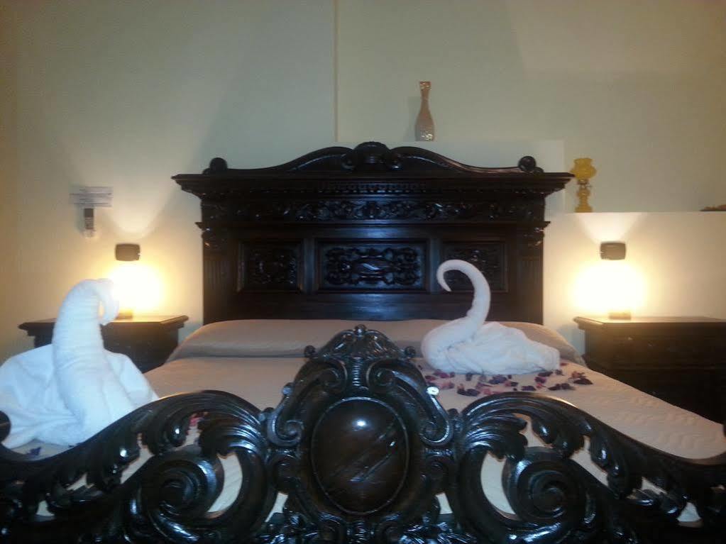 Bed and Breakfast Avec Moi Roma Экстерьер фото